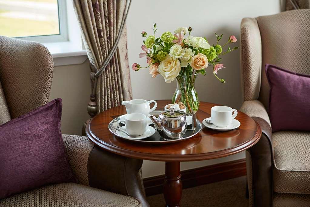 Macdonald Hill Valley Hotel Golf & Spa Whitchurch  Chambre photo